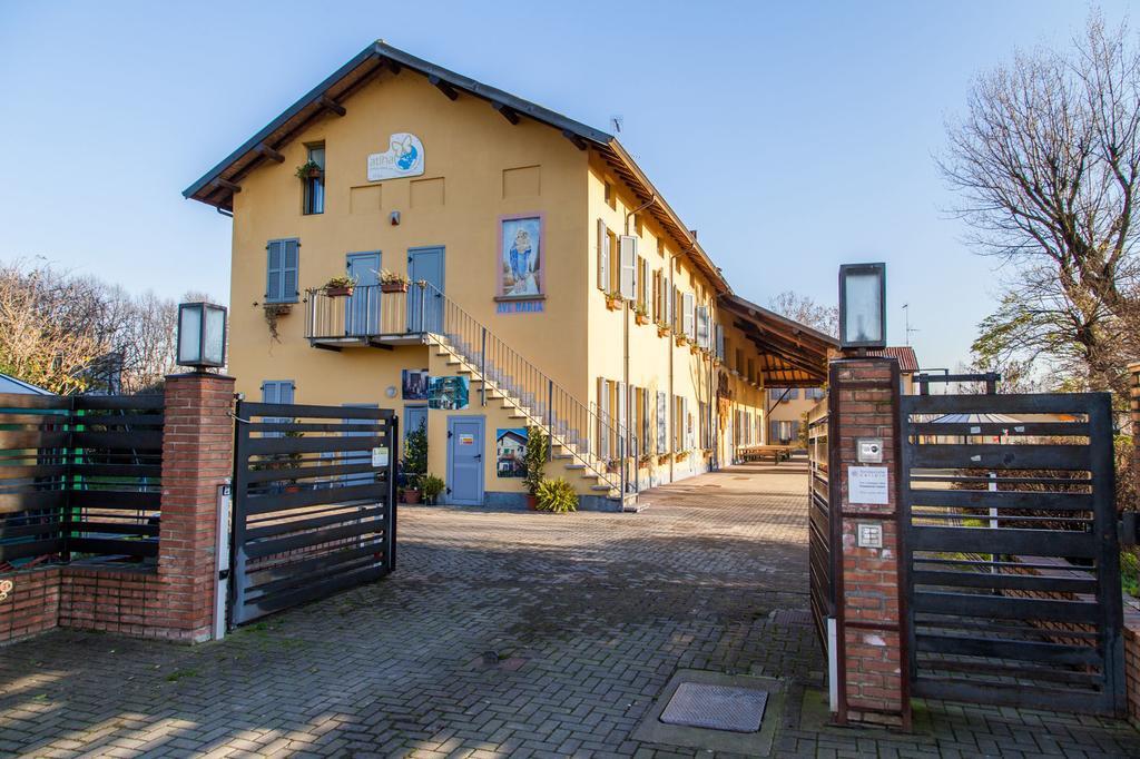 بيت شباب Cascina Bellaria ميلان المظهر الخارجي الصورة